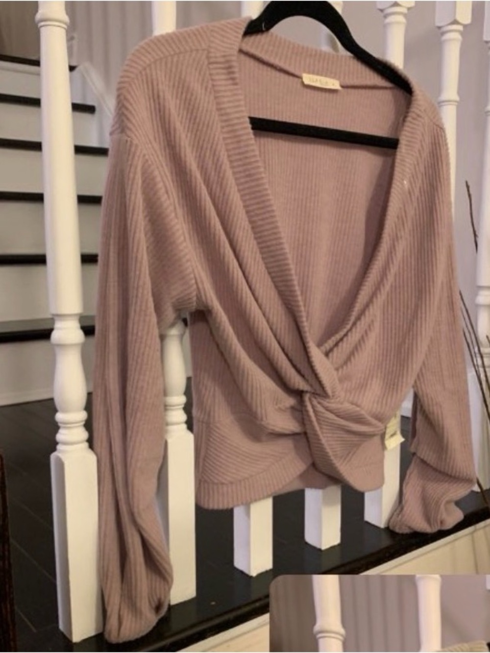 ILLA ILLA Mauve Ribbed Twist-Front Crop Top